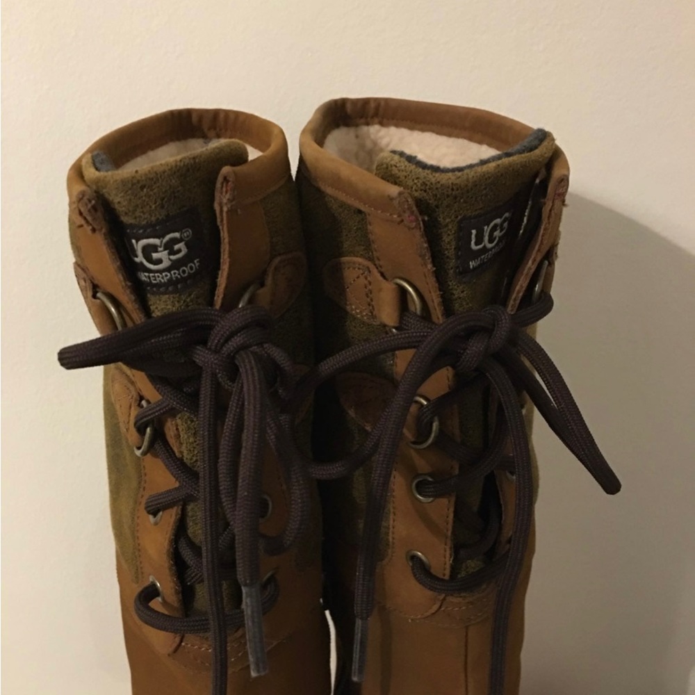 UGG “Elsa” Winter Riding Boot - Picture 7 of 11